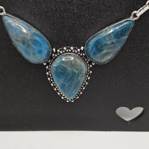 5 Stone Blue Appatite Necklace 18" NWOT - Picture 8 of 9